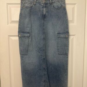 Light blue Denim Cargo Maxi Skirt with Slit in back SIZE 11